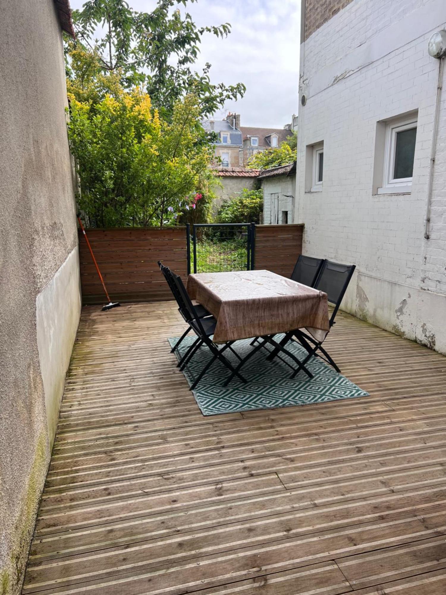 Appartement Hyper Centre Reims Le Gite Du Sorcier 外观 照片